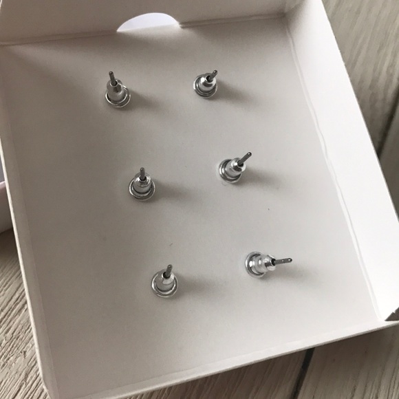 3 PAIR EARRING SET-NWOT - Picture 3 of 5